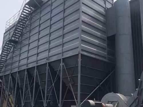 <strong>烘干機(jī)配套除塵器</strong>